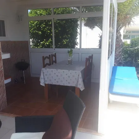 No.7 Nova , Av. Francia Puerto del Carmen (Lanzarote)