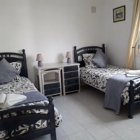 Appartamento No.7 Nova , Av. Francia *